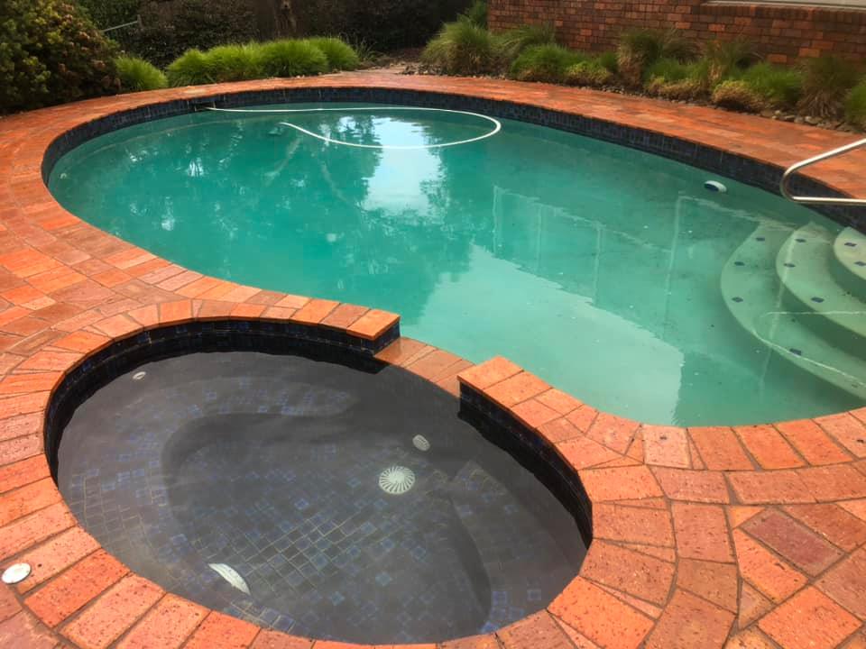 Pressure Cleaning / Soft Washing